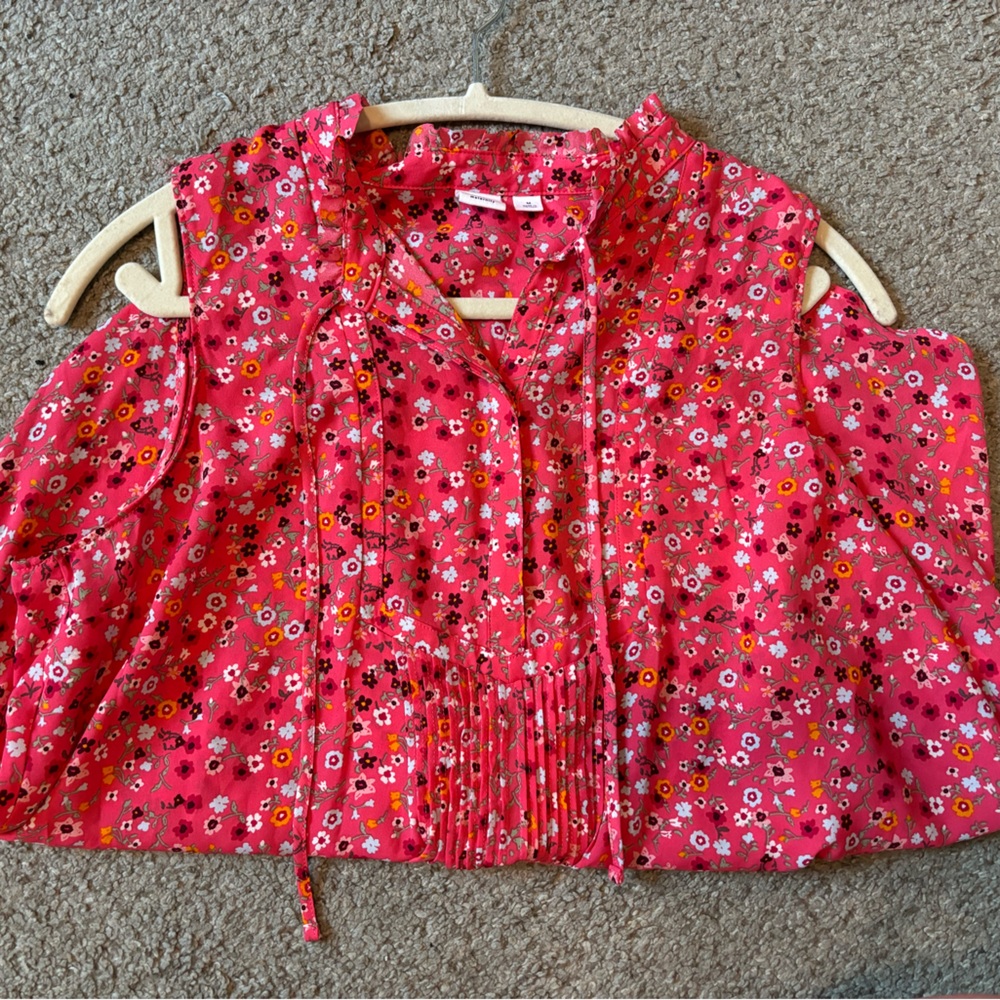 Medium Gap Maternity Blouse